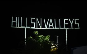 Hills And Valleys Resort